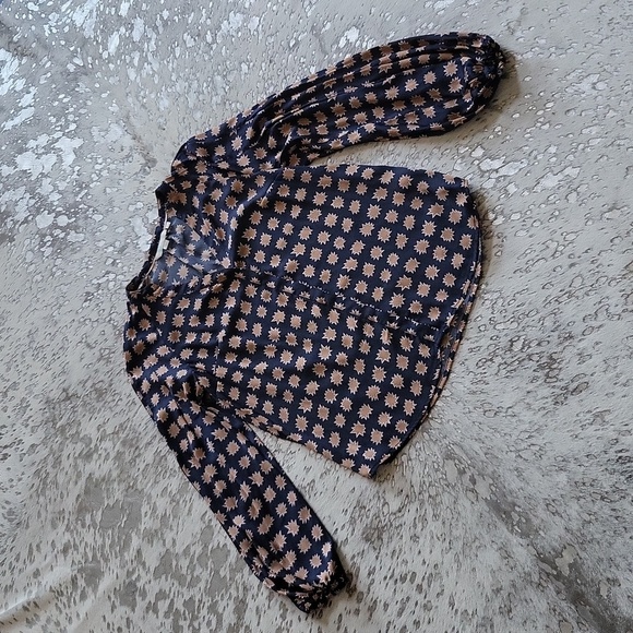 Boden Harriet Printed Bishop Sleeve Matte Satin Blouse Sz2 - Picture 6 of 9